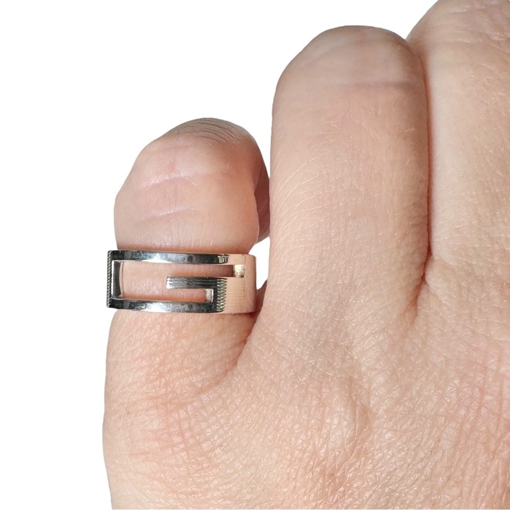 #43 Auth GUCCI 925 Silver Retro G Ring GORGEOUS! With Gucci Box & Dust Bag 7 - Picture 8 of 10